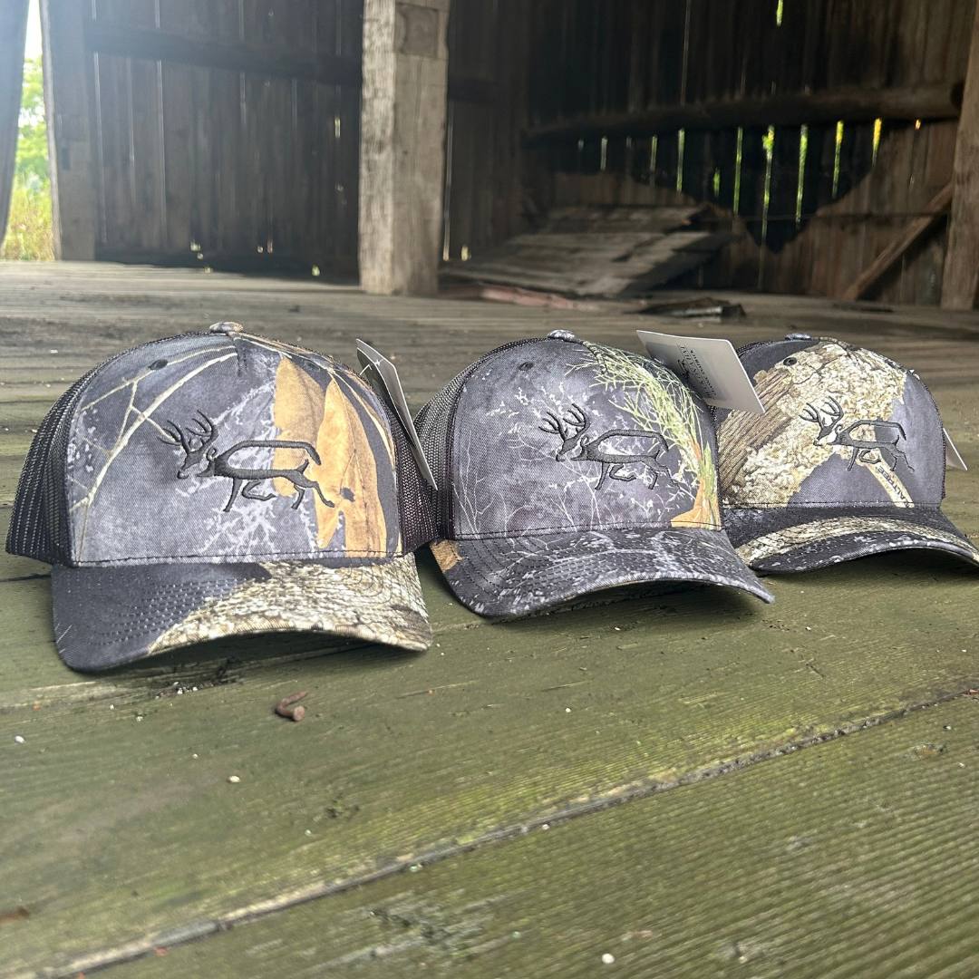 Realtree APX Midnight | Buck